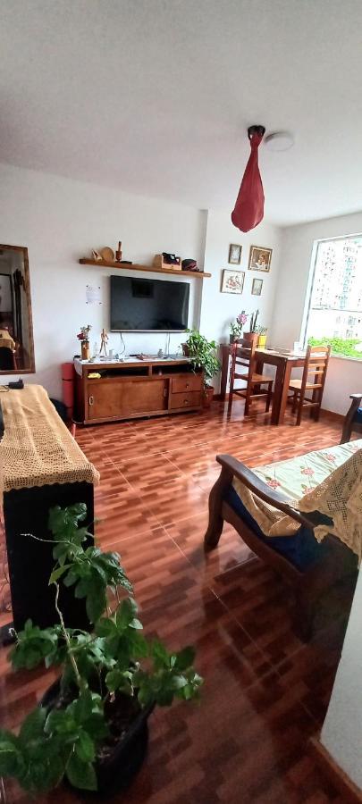 Quarto Individual Na Ary Parreiras Niterói Exteriör bild